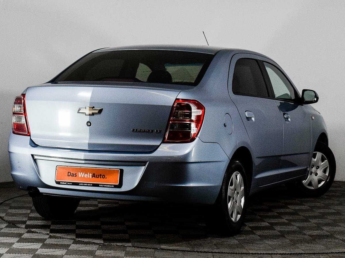 Перечень технических характеристик спортивных седана и купе Chevrolet Cobalt SS 20042010, стоимость и обзор с фото