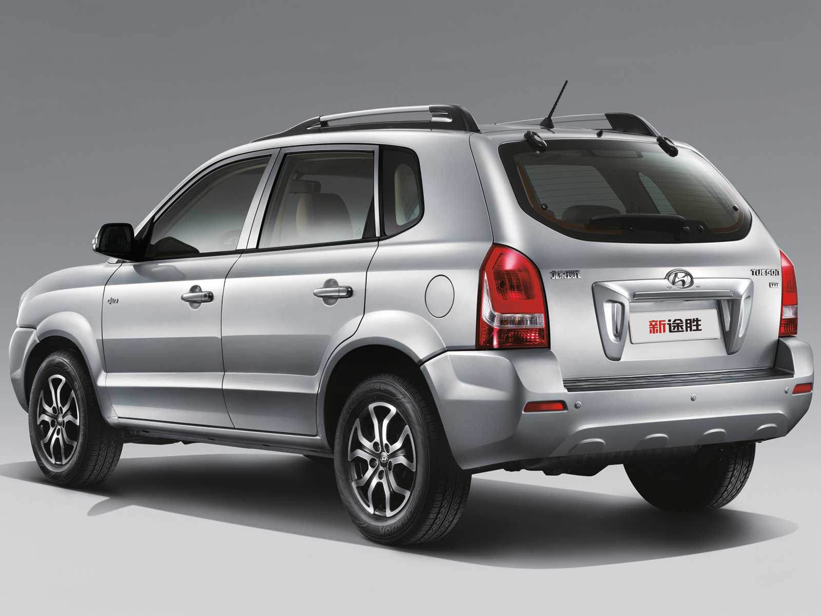 Hyundai tucson 1: вариация на тему «надежная скромность» (2004-2009 г.в.)