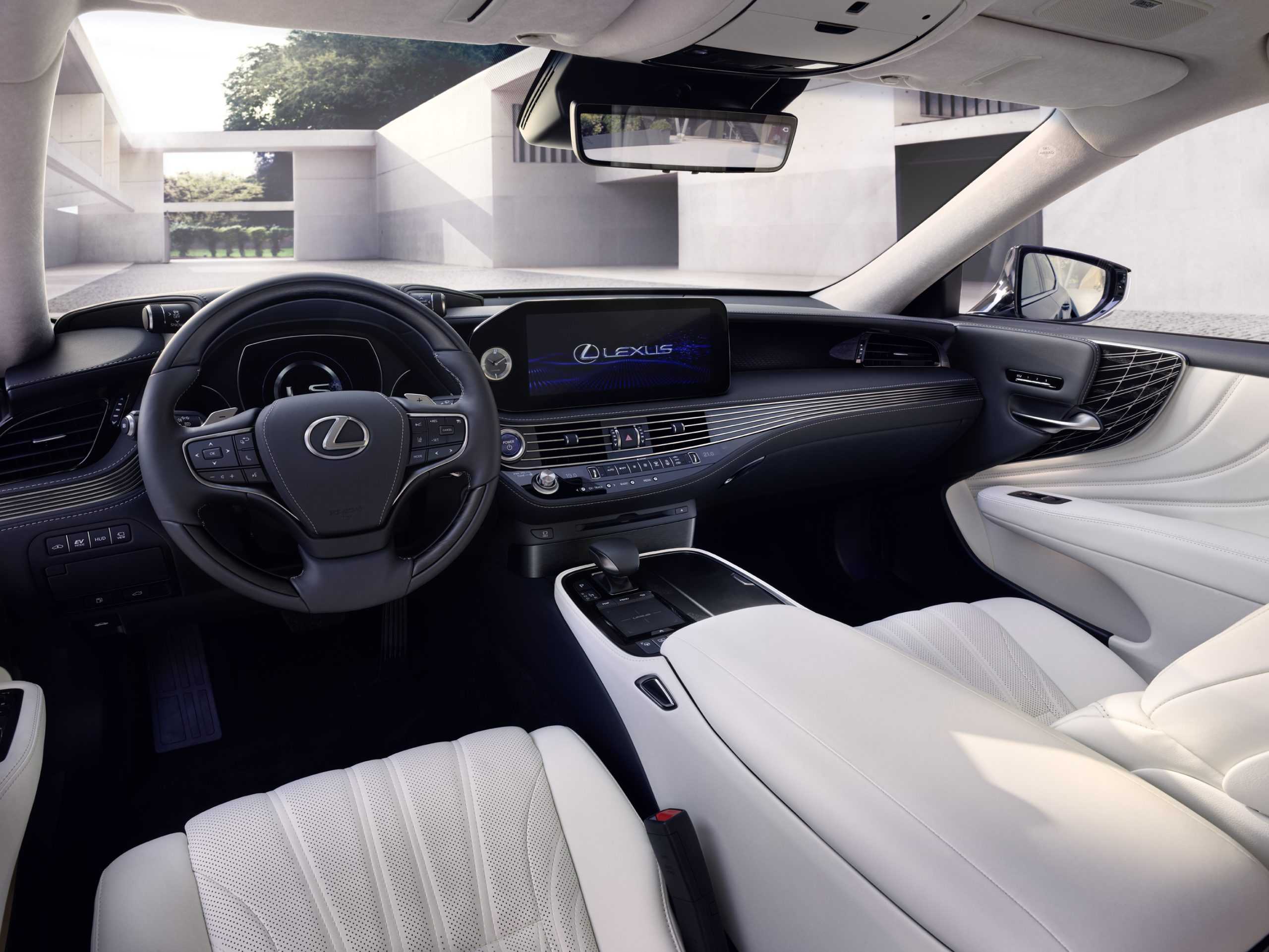 Lexus LS 600h 2020