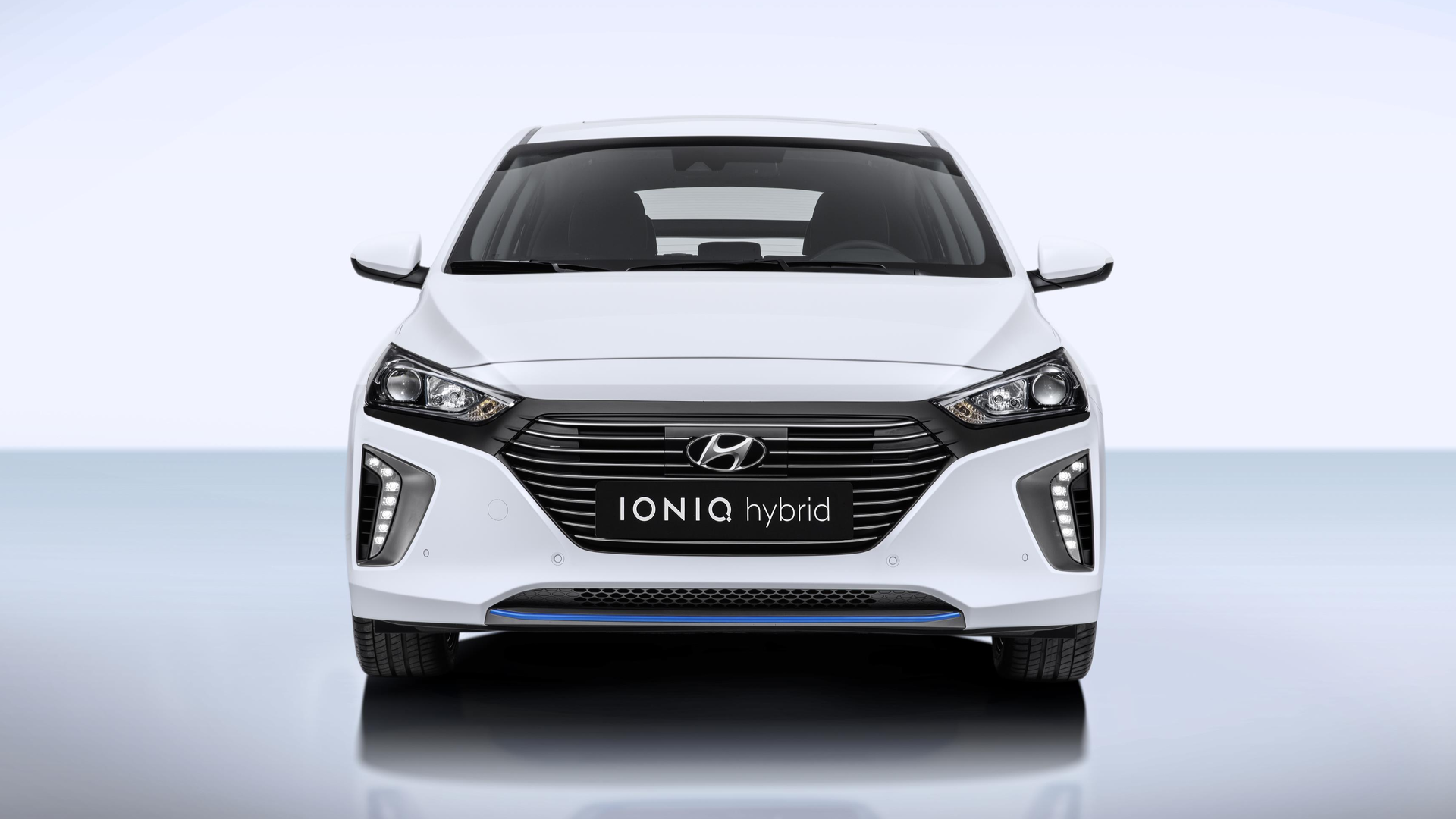 Hyundai ioniq 2017 – новый гибрид на российском рынке: фото-обзор с характеристиками