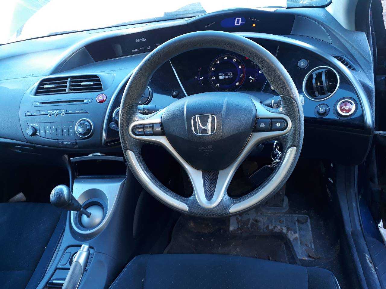 Хонда цивик 4д. обзор седана 8 поколения