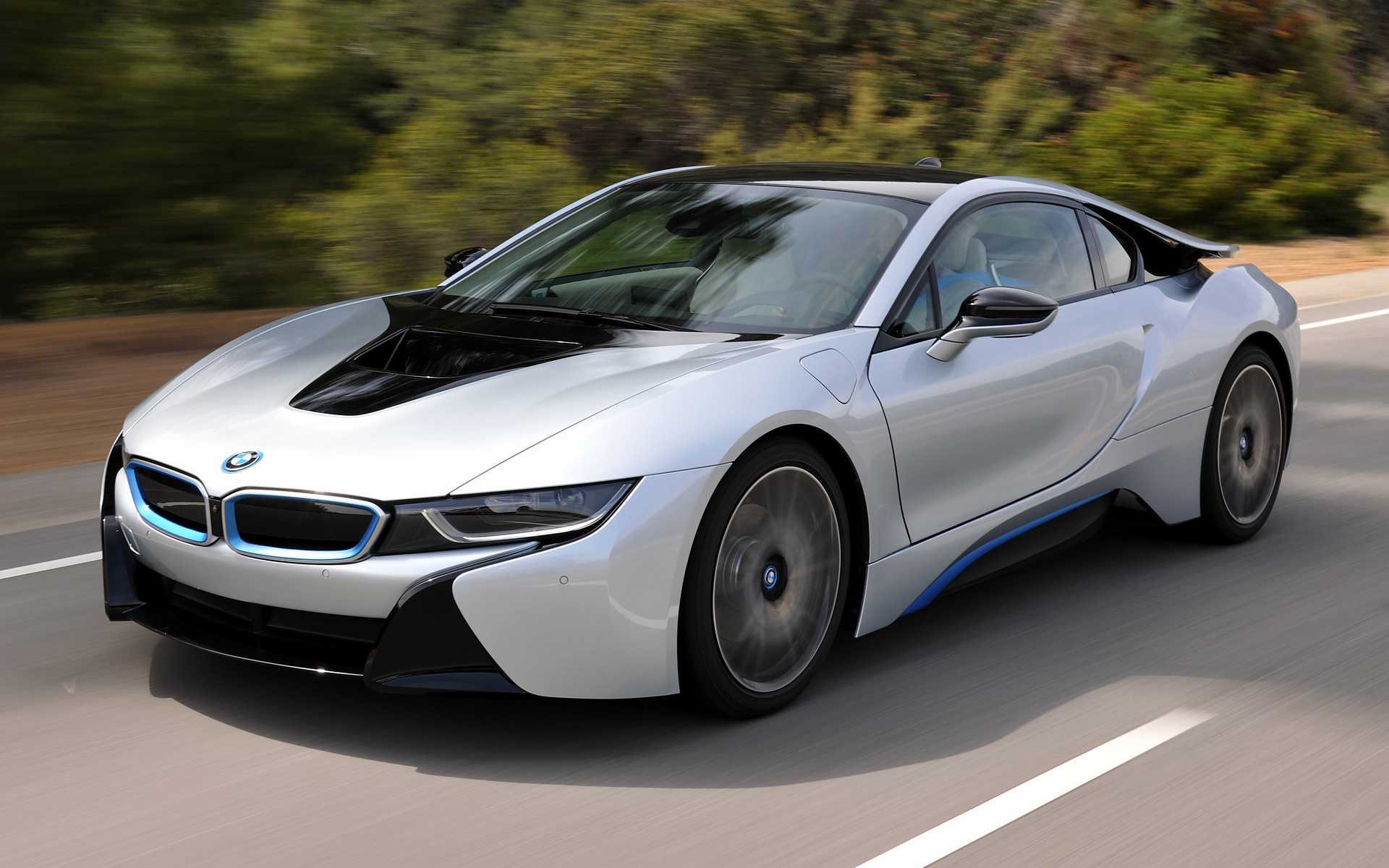 Гибридный спорткар BMW i8