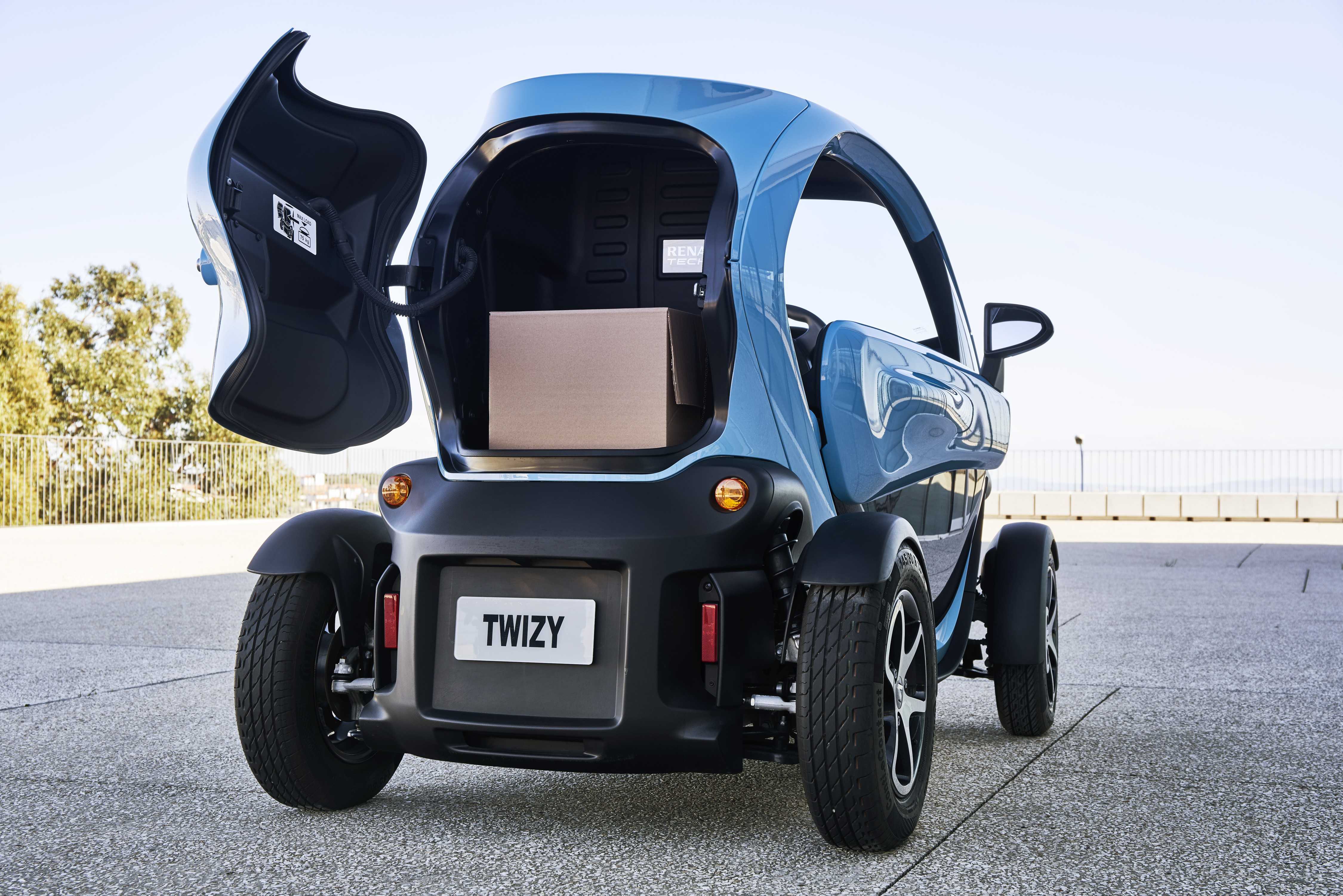 Компания renault представила электромобиль twizy с технологиями от формулы 1