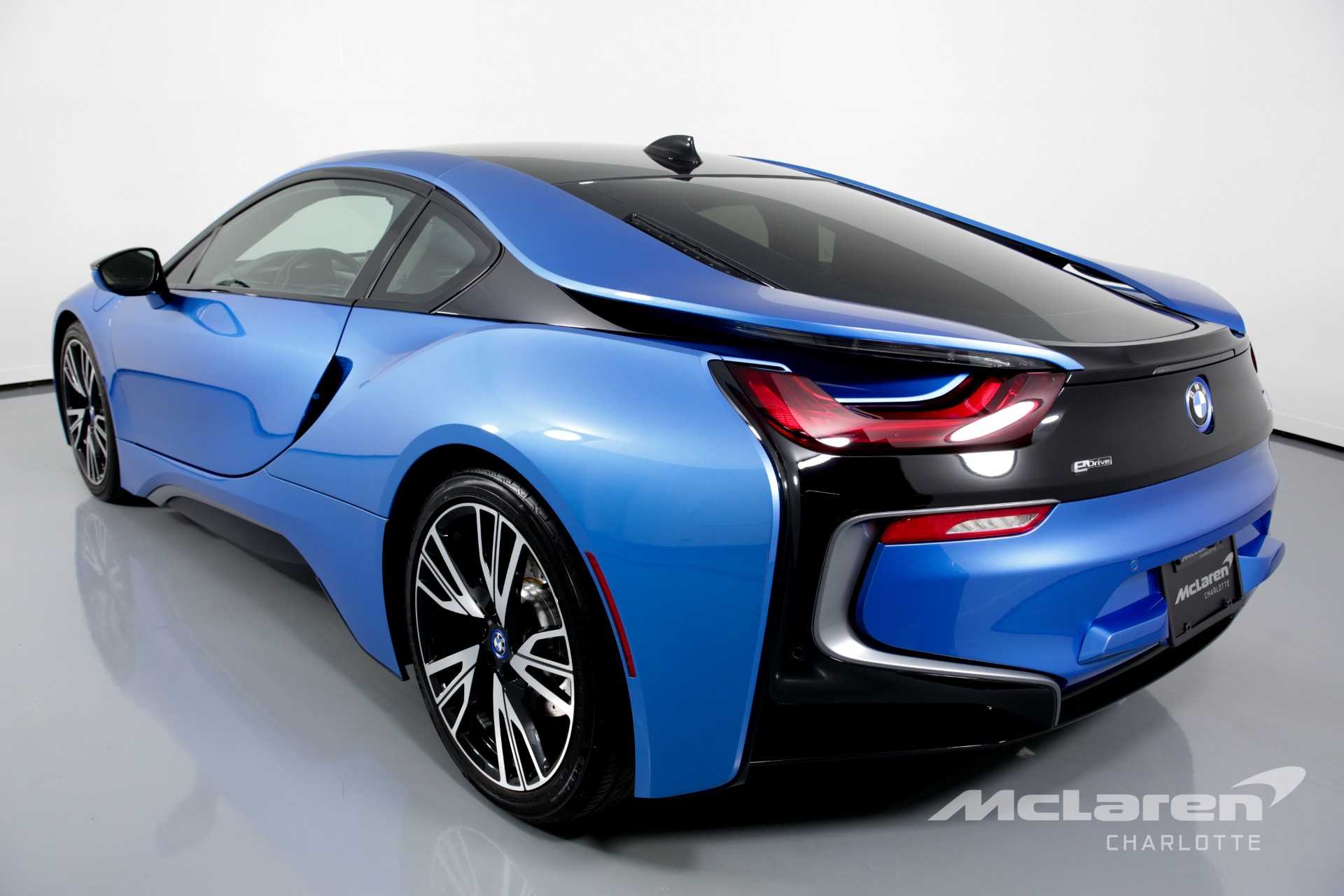 I 8 7. BMW i7 2021. BMW i7 2020. BMW i7 2023. БМВ i8 задние.