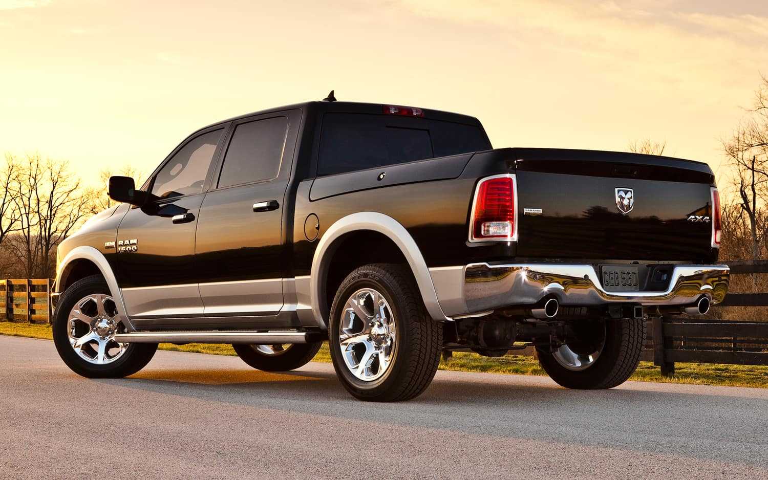 Модельный ряд dodge - от грузовиков до масл-каров