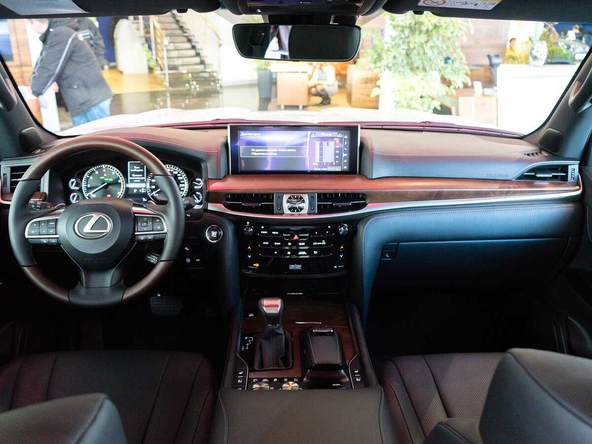 Lexus lx 600 фото салона