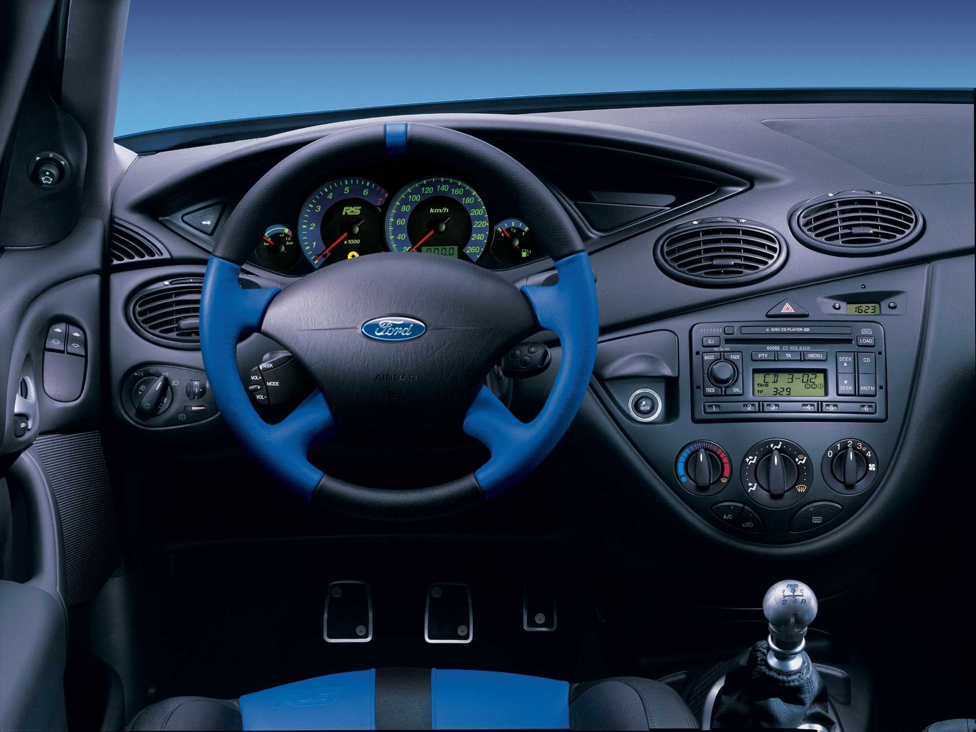 Обзор форд фокус 2: все двигатели и комплектации
