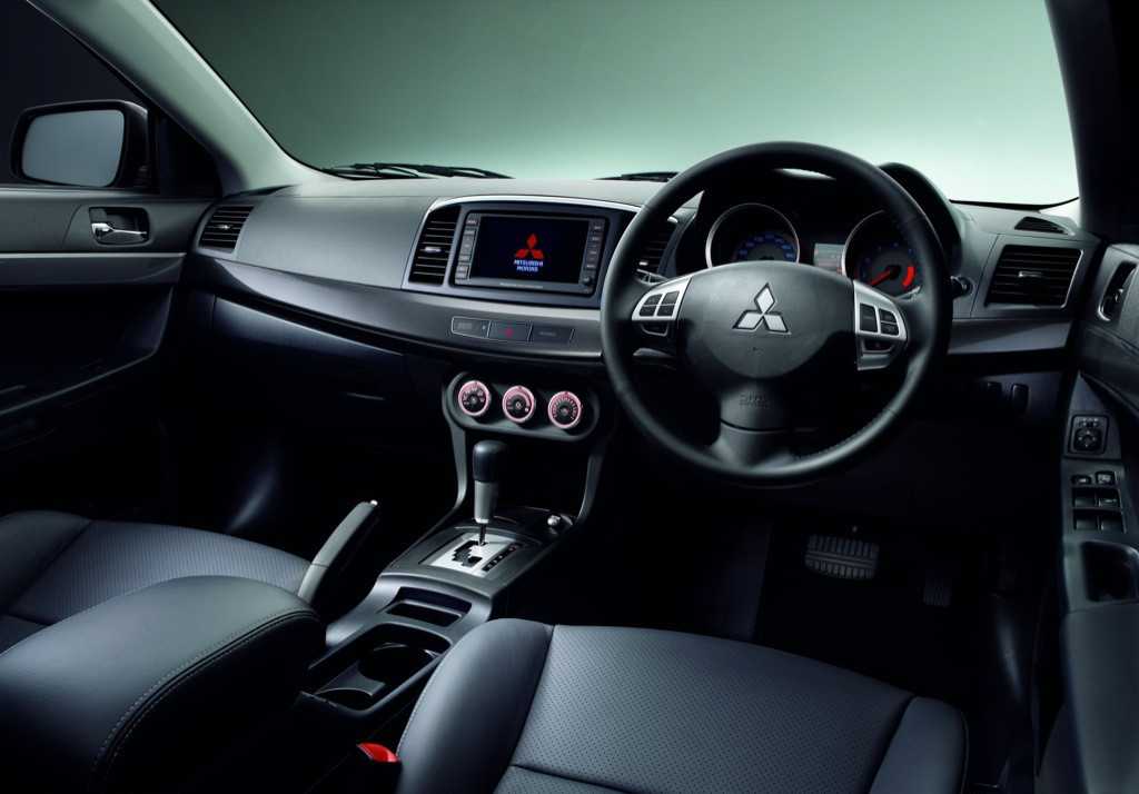 Обзор автомобиля Mitsubishi Lancer X Sportback, фотографии и тестдрайв Характеристики хэтчбека Мицубиси Лансер Х и цены