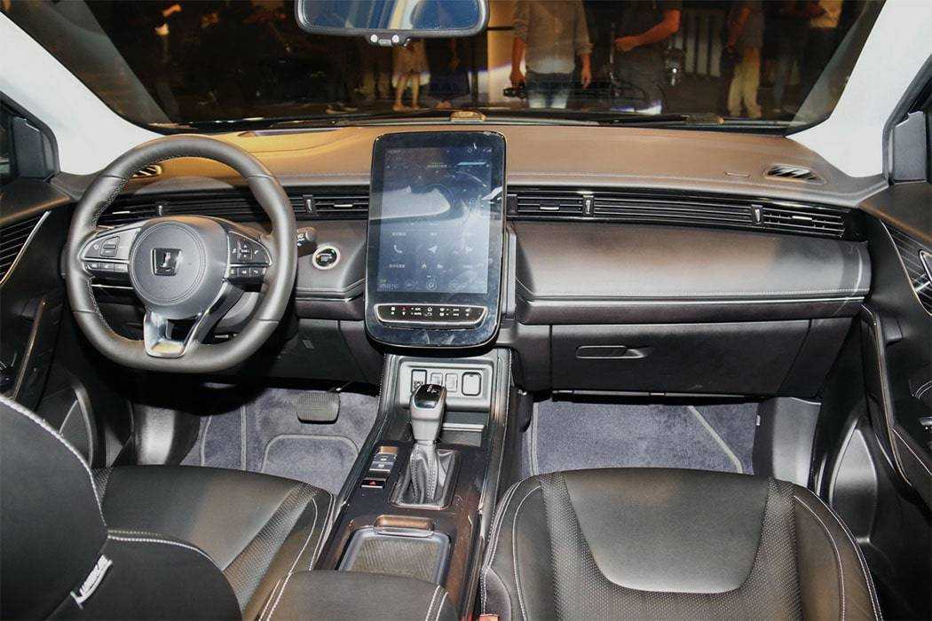 Перечень технических характеристик Лаксджин 7 СУВ, оснащение и стоимость Обзор кроссовера Luxgen7 SUV с фото