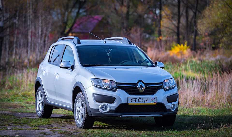 Отзывы реальных владельцев Renault Sandero Stepway, описание достоинств и недостатков