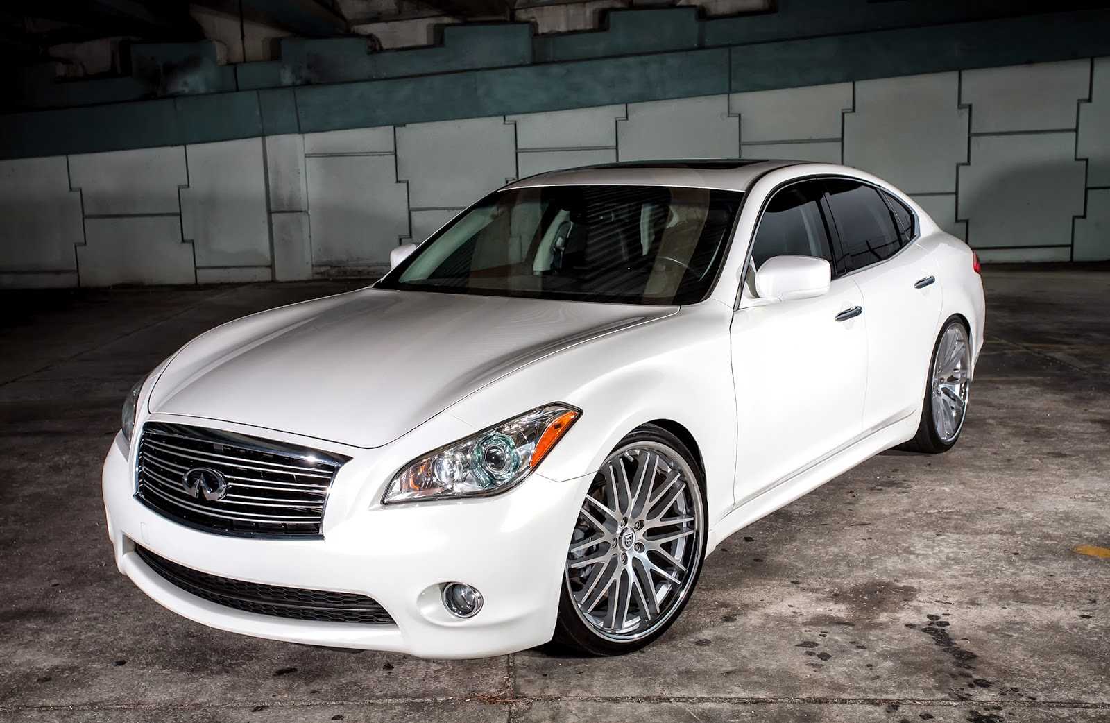 Infiniti