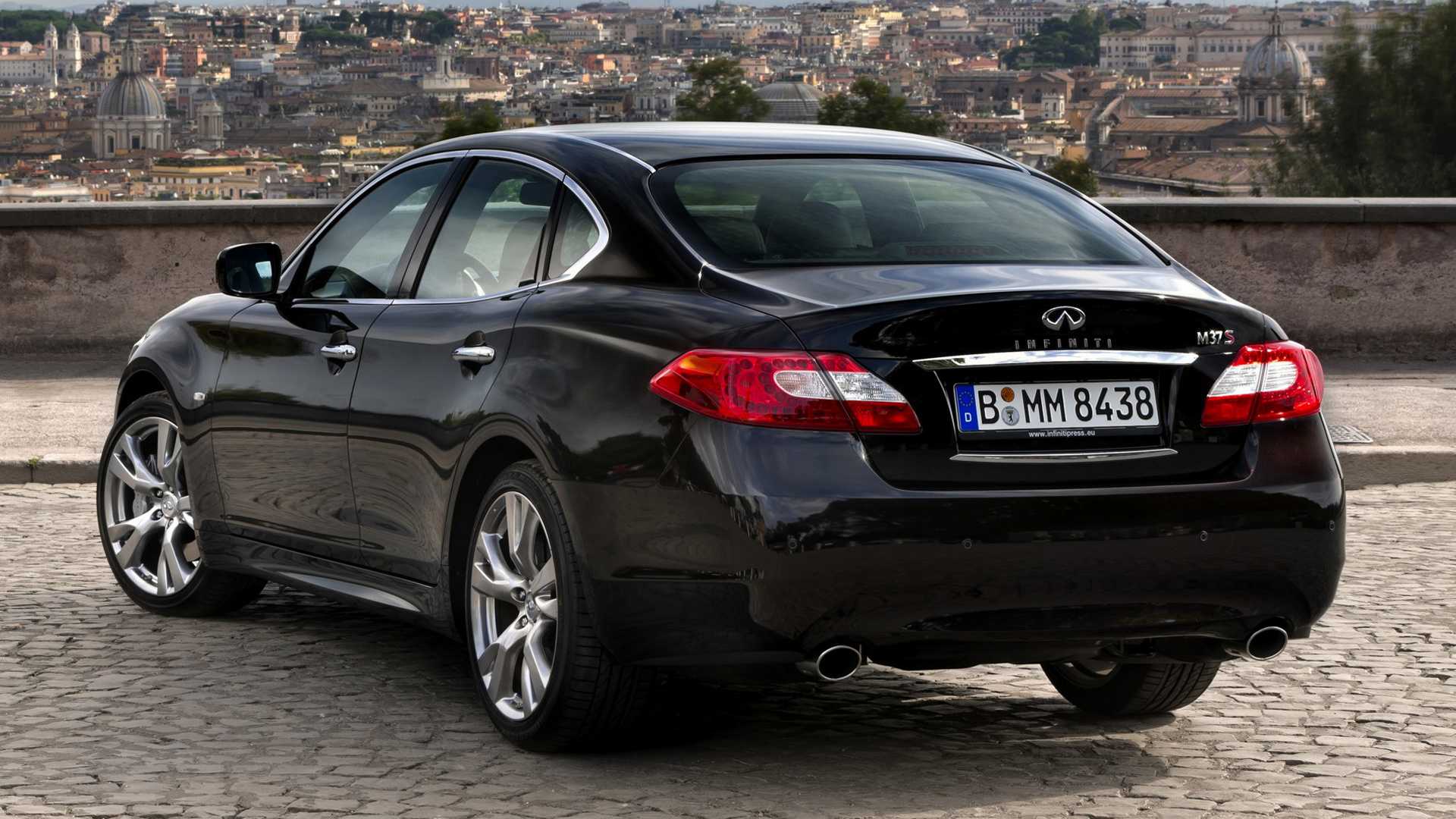 Infiniti