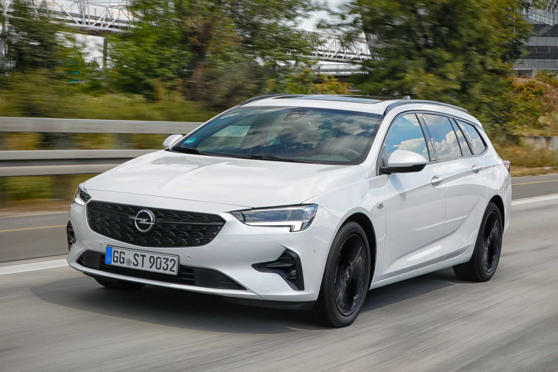 Opel insignia country tourer 2013 - 2017 - вся информация про опель инсигния кантри турер i поколения