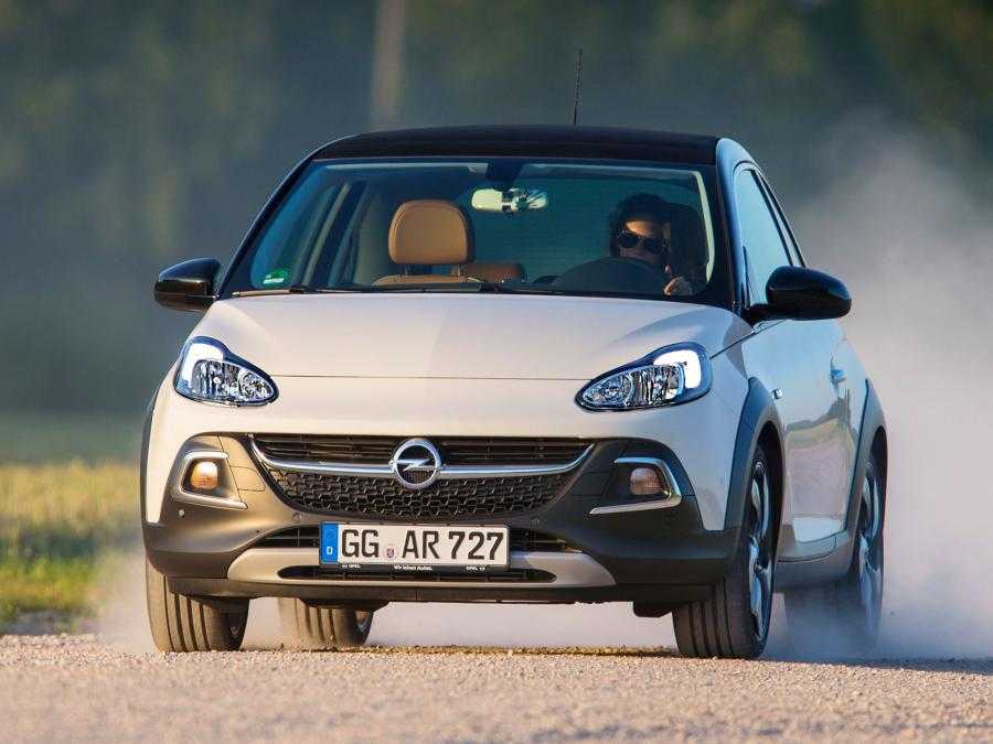 Opel представил серийный вариант «мини-кроссовера» adam rocks