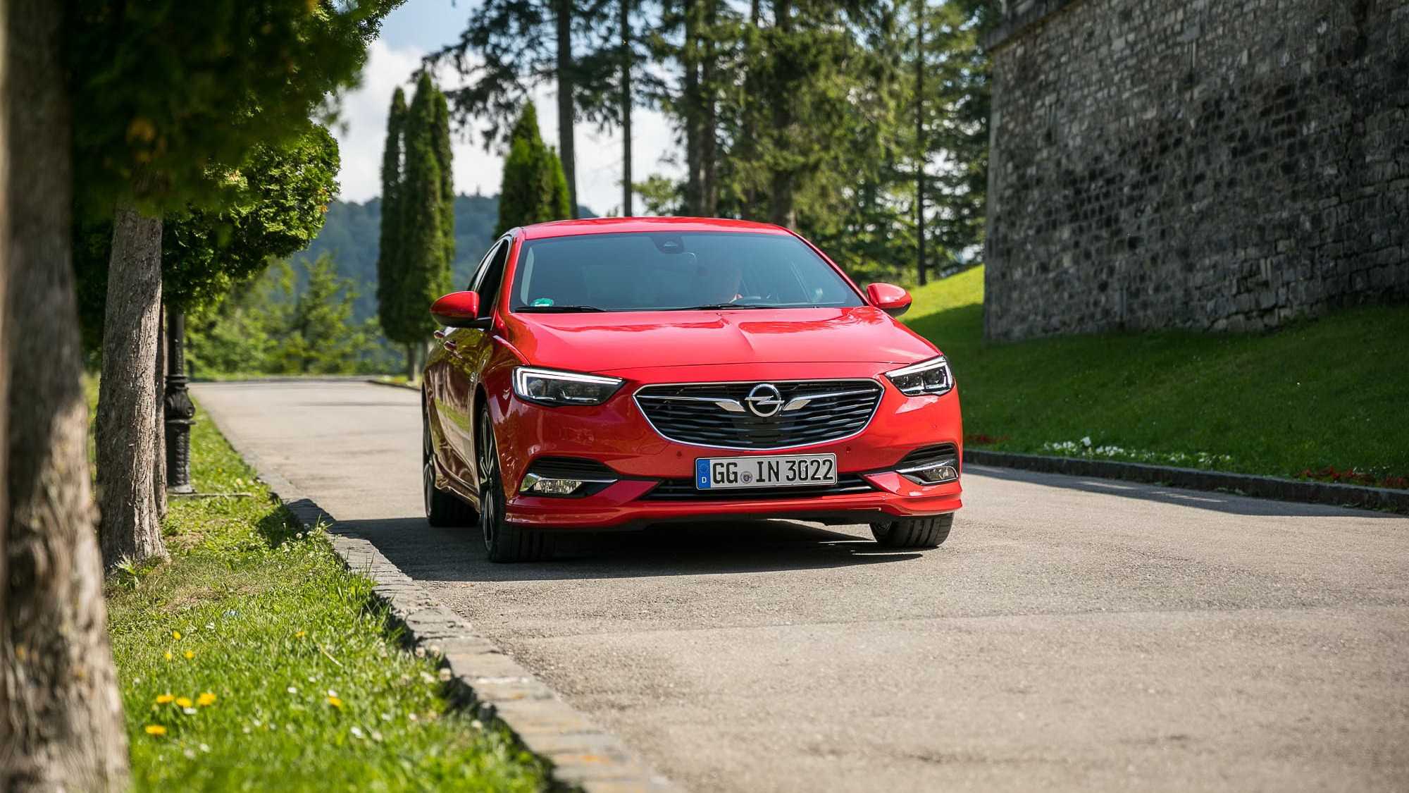 Технические характеристики 2го поколения Opel Insignia Country Tourer, стоимость и обзор с фотографиями
