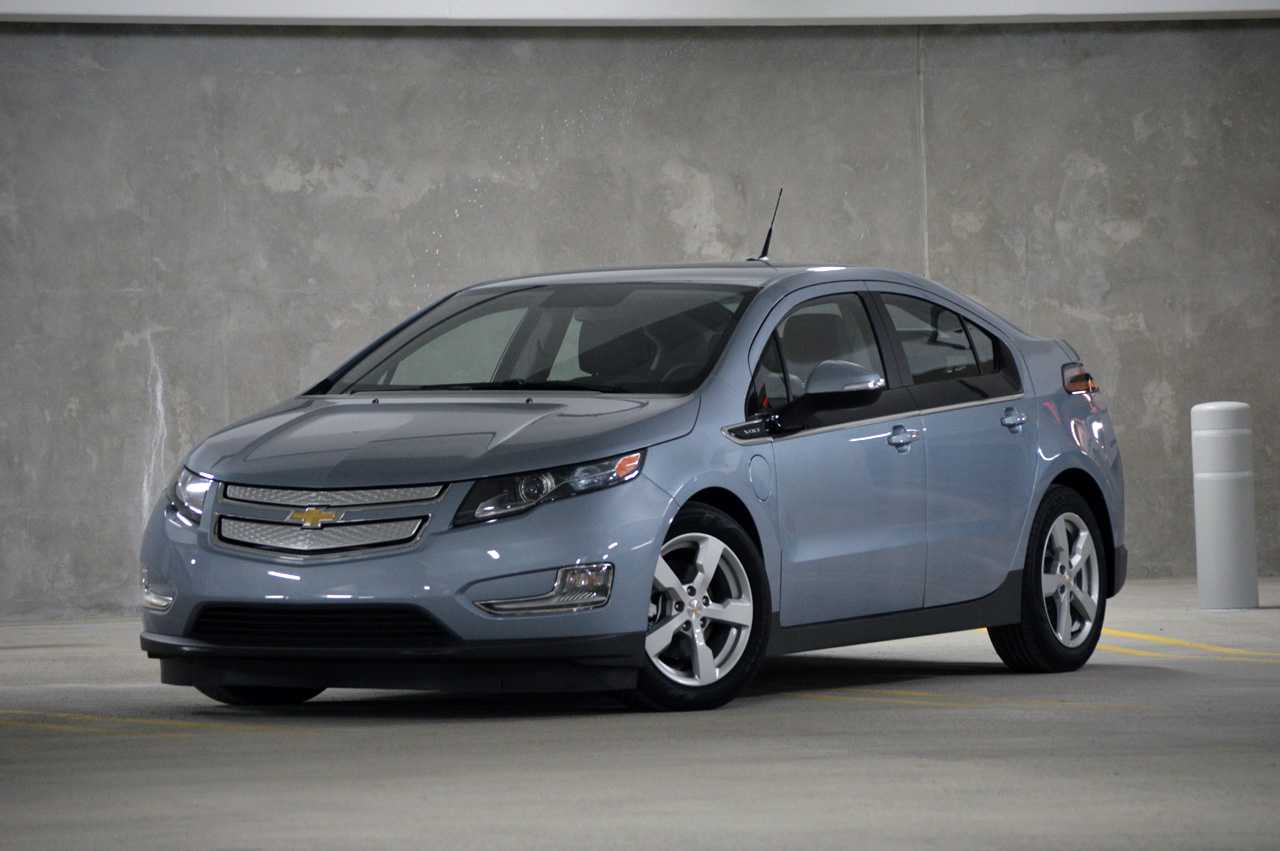 Chevrolet volt: фото, технические характеристики, год выпуска, особенности авто и отзывы владельцев