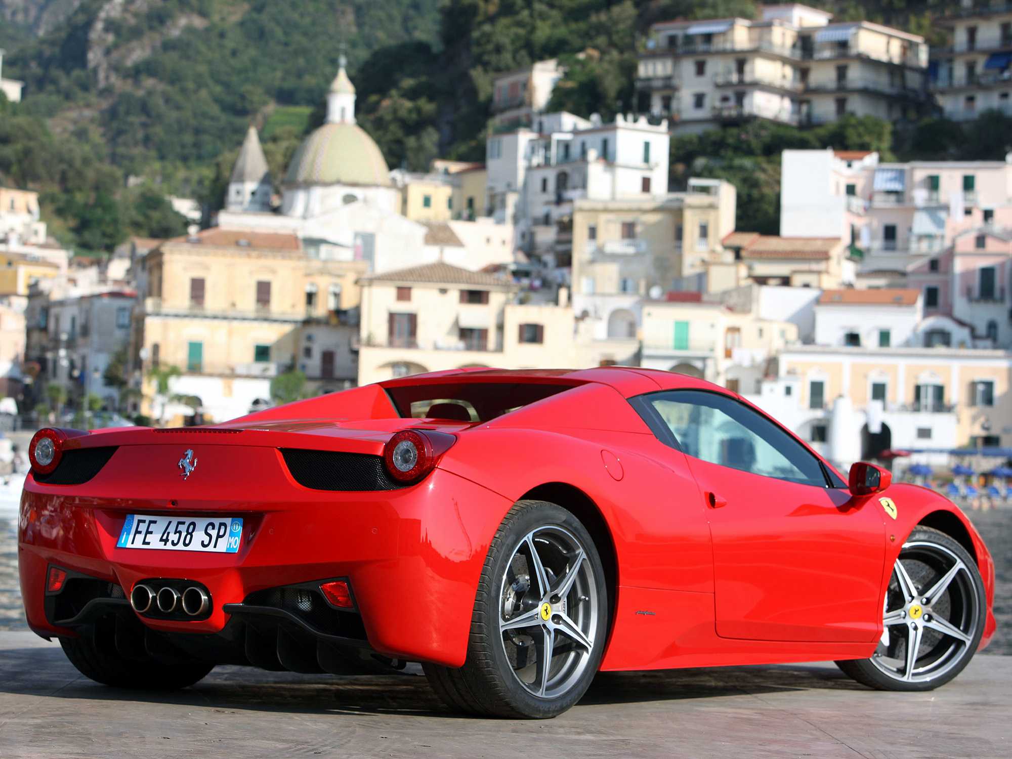 Оснащение и стоимость Ferrari 458 Spider, перечень технических характеристик Обзор кабриолета Феррари 458 Спайдер с фотографиями и видео