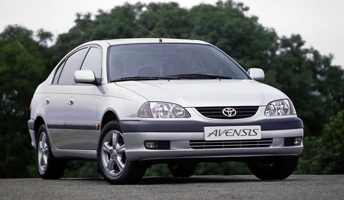 Toyota avensis: поколения, кузова по годам, история модели и года выпуска, рестайлинг, характеристики, габариты, фото - carsweek