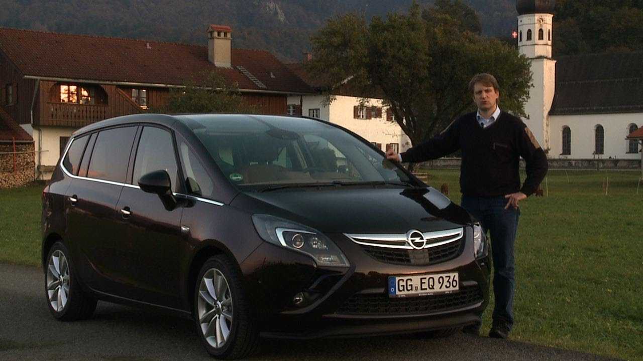 Opel zafira 2017 – 2019, поколение d