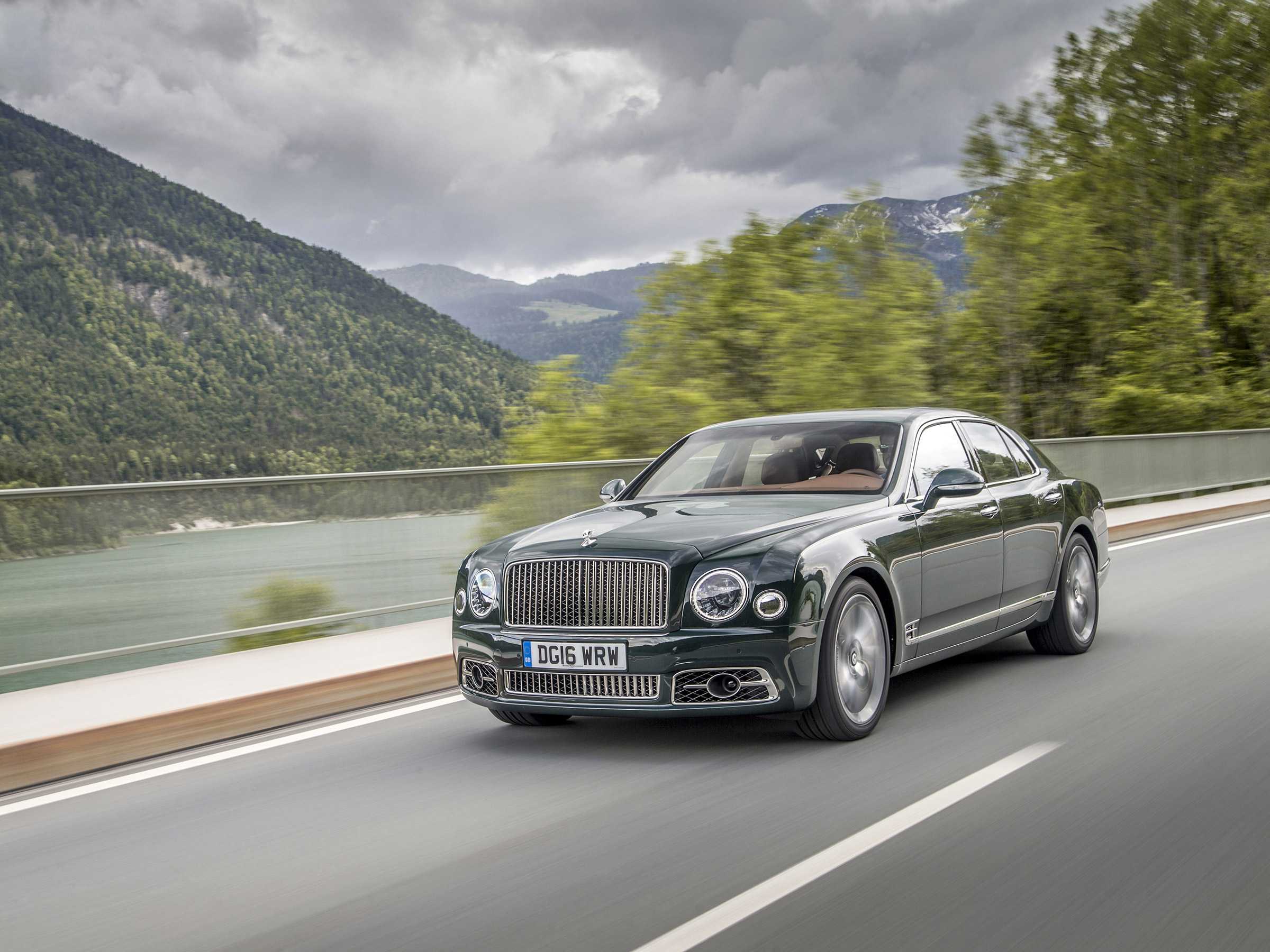 Bentley mulsanne (бентли мулсанне) 2021 - обзор модели c фото и видео