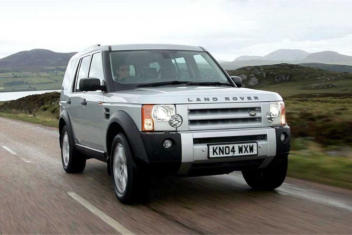 Установить дискавери. Ленд Ровер Дискавери 3. Land Rover Дискавери 3. Land Rover Discovery 3 2004. Land Rover Discovery 3 2009.