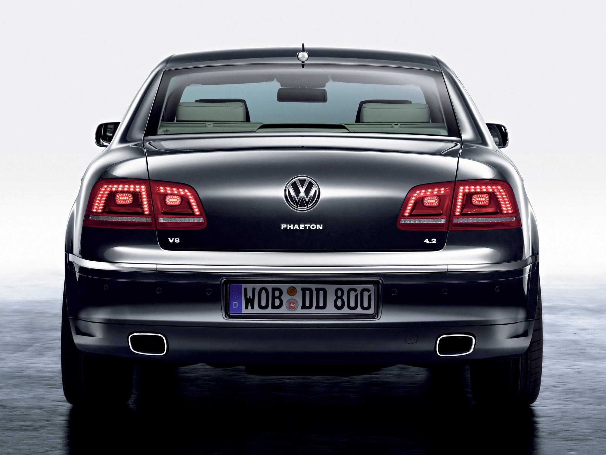 Перечень технических характеристик Фольксвагена Фаэтона, стоимость и оснащение Детальный обзор Volkswagen Phaeton с фотографиями