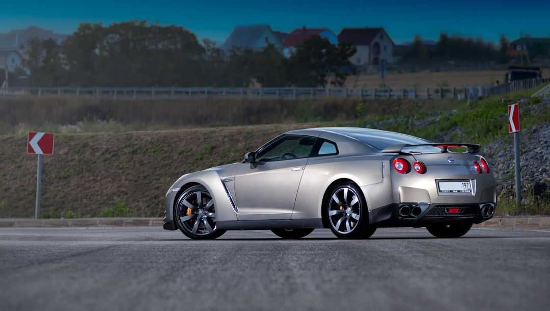 Обзор подержанных nissan gt-r 2009-н.в.